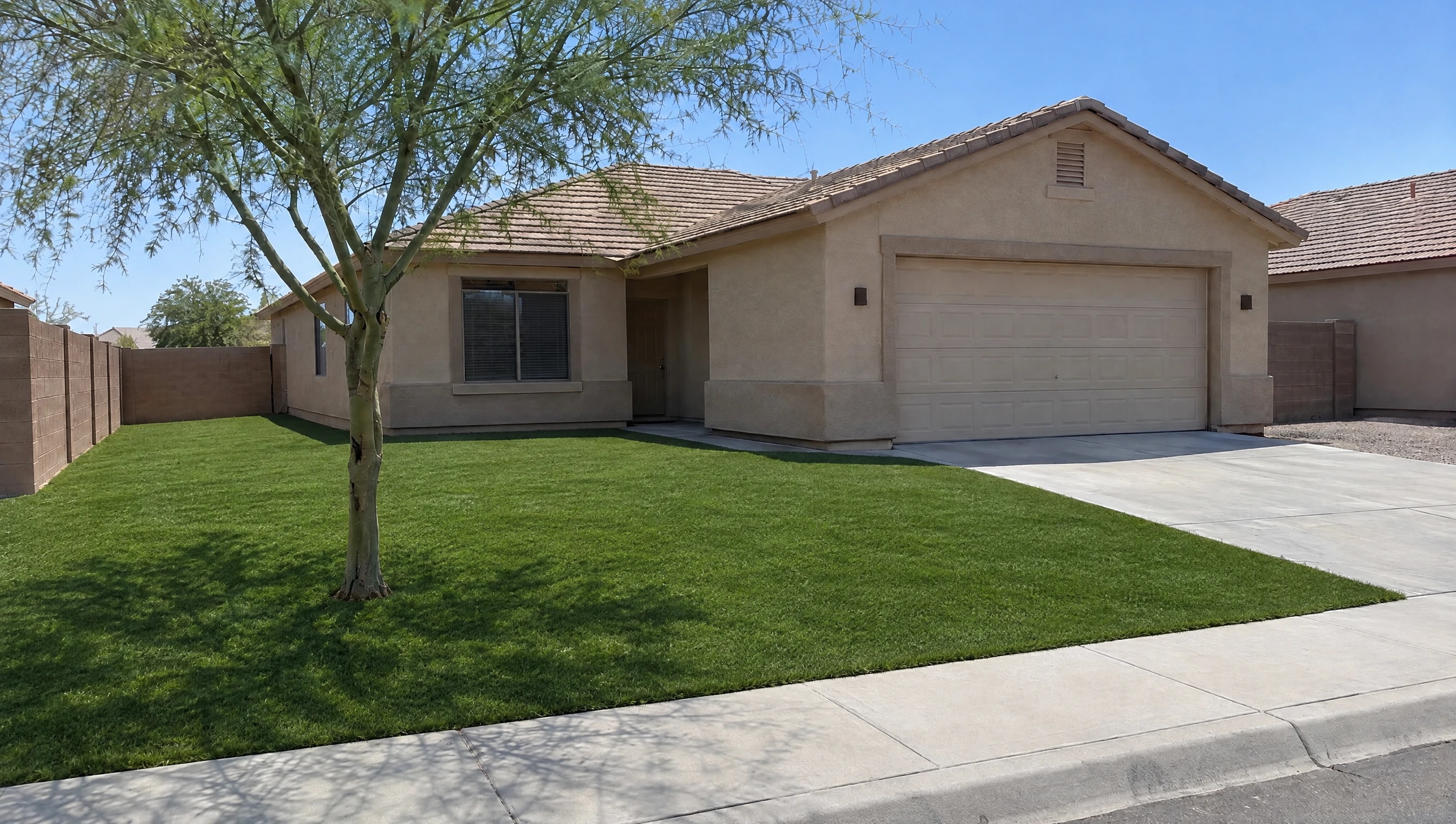 After: Mesa front yard, dry lawn replaced with artificial turf